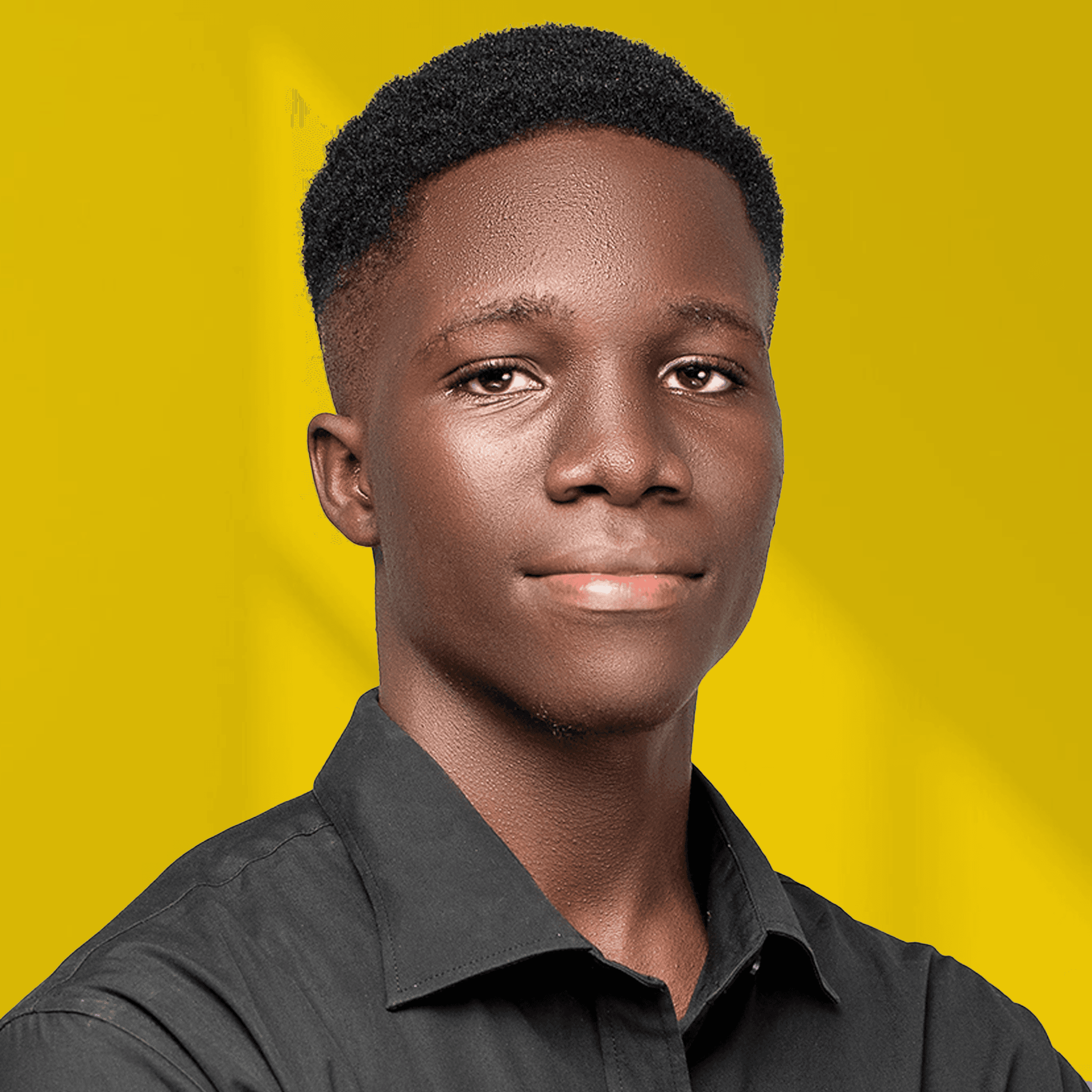 Portrait d'Emmanuel Adjou, co-fondateur de Setondji et GrowBrandWeb